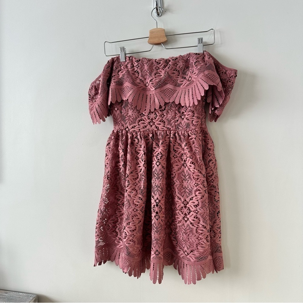 Lovers & Friends “Mauve Lace Off Shoulder Spring/Summer Wedding Guest Mini Dress - Picture 4 of 9